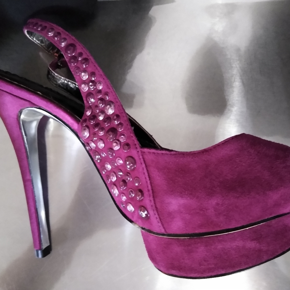 Bebe💜Shoes - Picture 9 of 10
